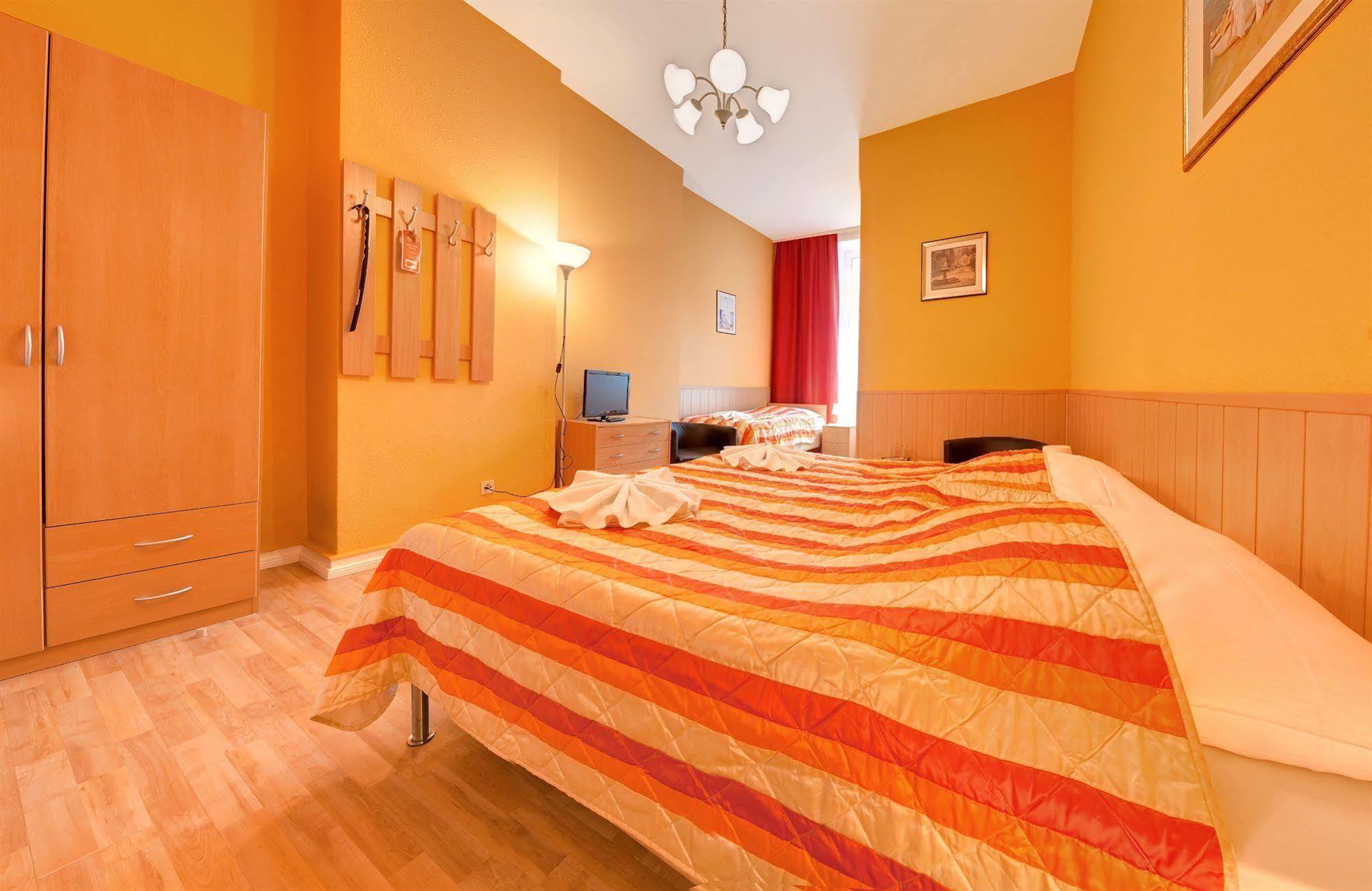 Gasthuis Hotel-pension Am Savignyplatz Berlijn
